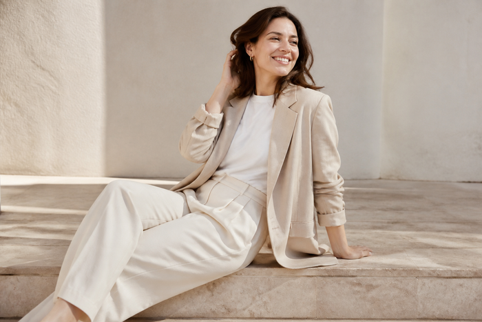 How to Wear a Braless Dress (and Actually Feel Confident)